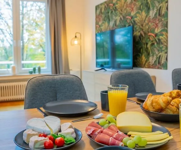 Апартаменты Zentrale Fusslaeufig Zu Weser Und Innenstadt